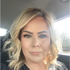 Meet your Posher, Jana